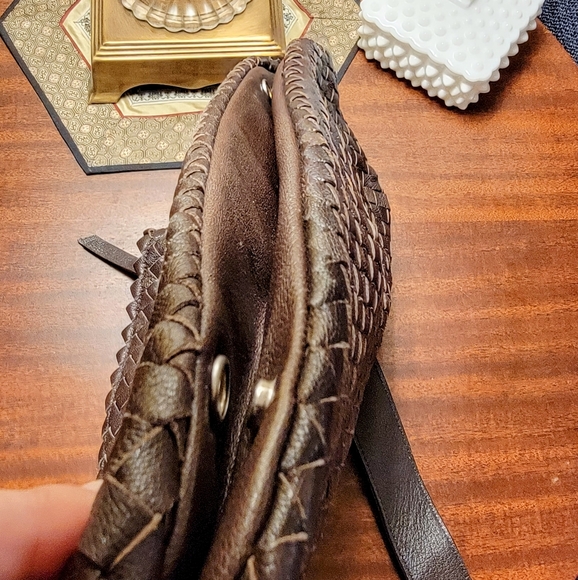 Nuovedive Woven Italian Leather Satchel - Picture 9 of 9